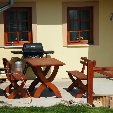 Szabo Pince Vendeghaz Гостевой дом