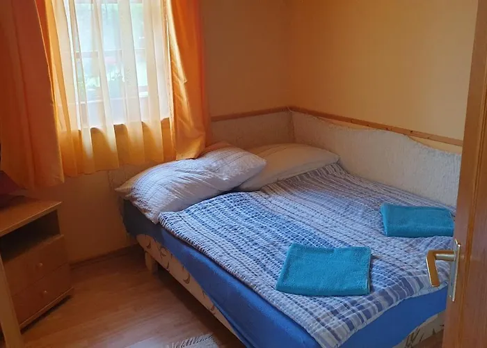 Szabo Pince Vendeghaz Гостевой дом Балатонедерич