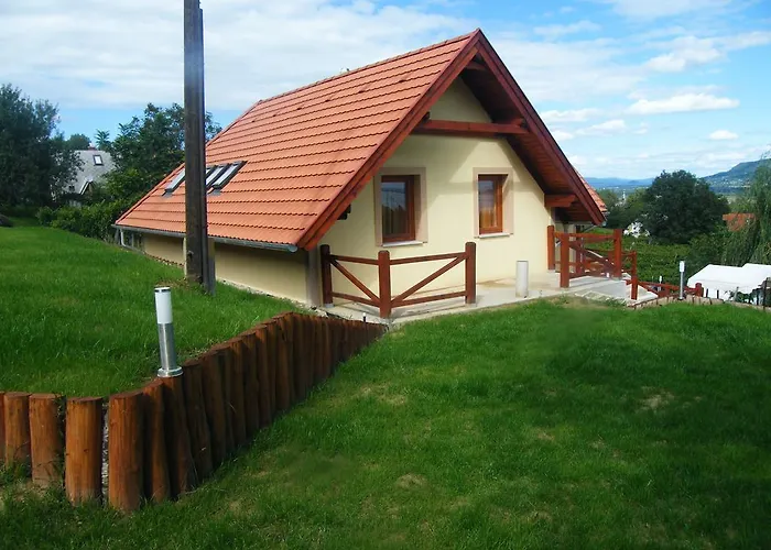 Szabo Pince Vendeghaz Балатонедерич